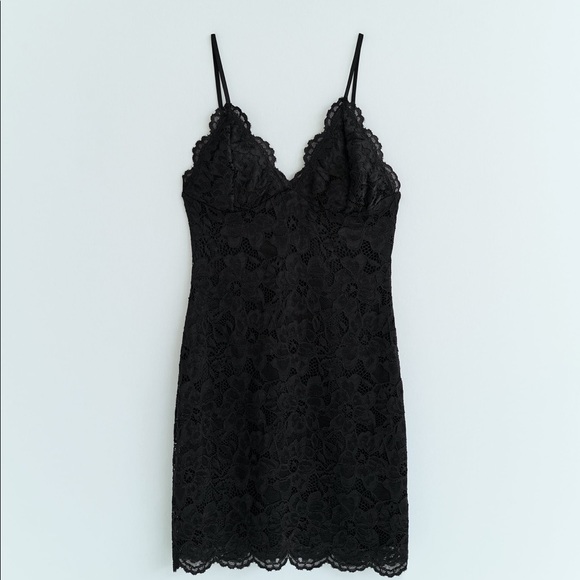 Zara Lace Dress TRF - Picture 1 of 6